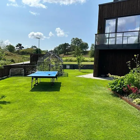 Modern House - Perfect For Holidays In Villa Bergen