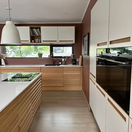 Modern House - Perfect For Holidays In * Берген