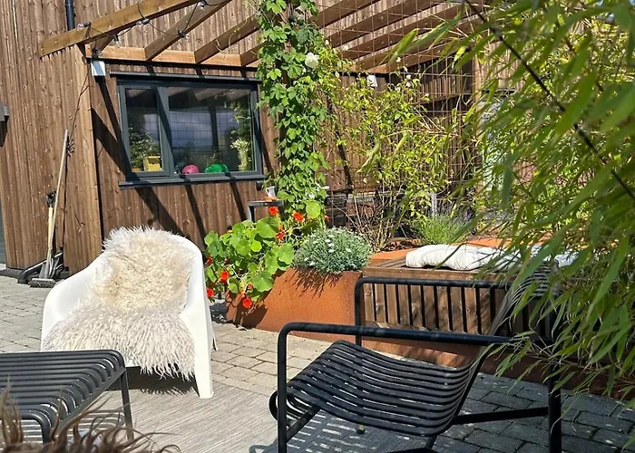 Вилла Modern House - Perfect For Holidays In